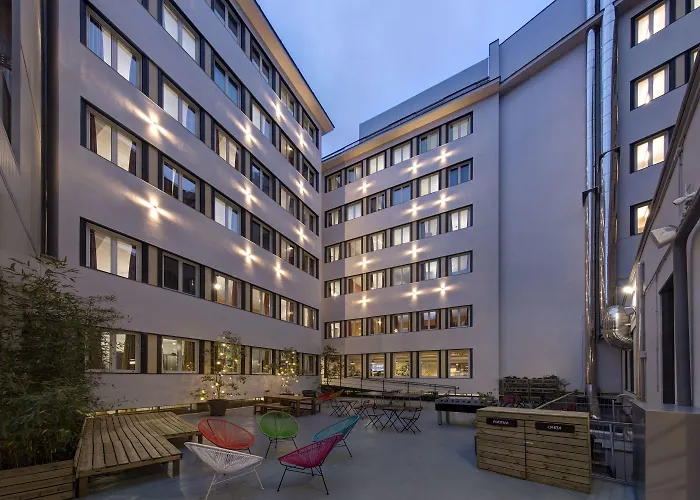 Albergue The Romehello