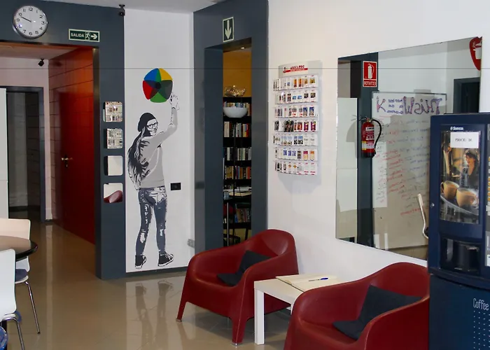 Alternative Creative Youth Hostel Barcelona
