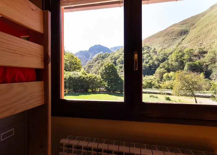Albergue Los Avellanos - Hostel Piloña
