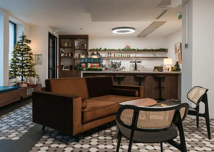 Albergue Beau M París