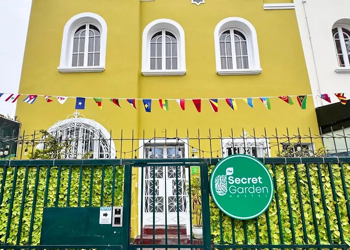 The Secret Garden Hostel Lima