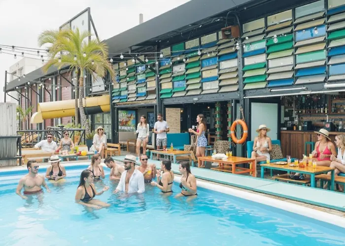 Mayan Monkey Cancun - Social Hostel