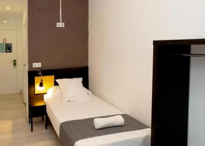 Easy Sants By Bossh! Hotels (Adults Only) Barcelona