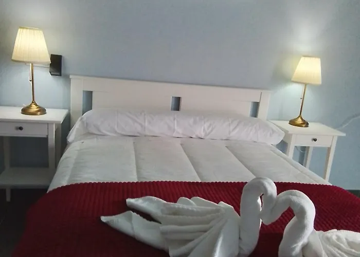 Hostel & Rooms O Albergue Da Meiga Padrón