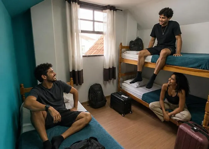Garibaldi Hostel & Pub Curitiba