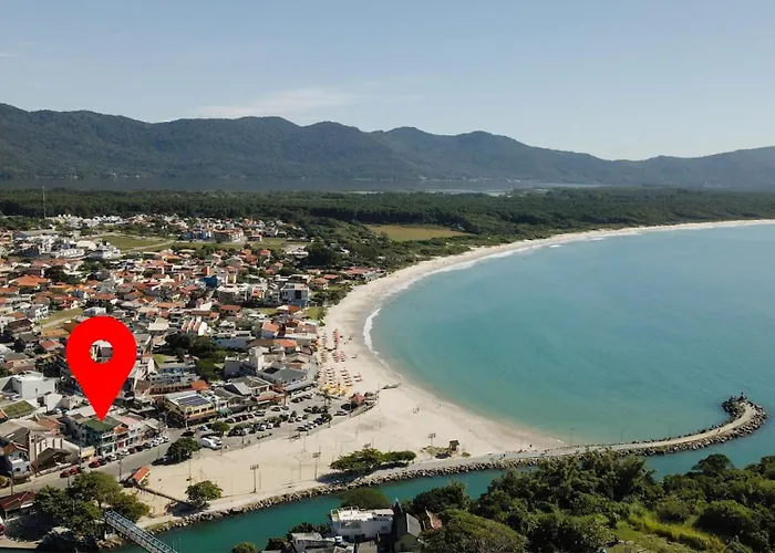 Sea Wolf Surf Hostel Florianópolis