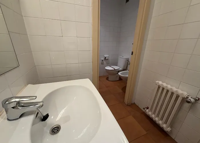 Albergue Mikasita Bilbao - Student Housing & Coliving