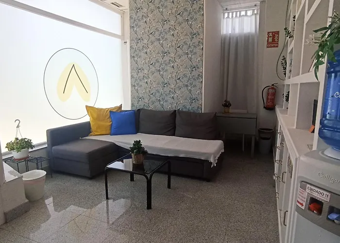 Alexa Host Vallecas Madrid
