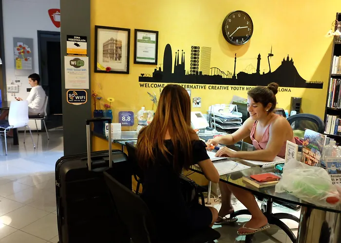 Alternative Creative Youth Hostel Barcelona