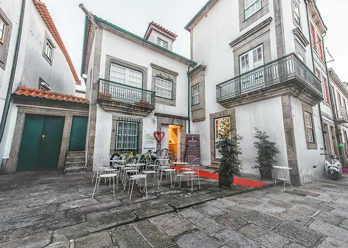 Maca De Eva Albergue Viana do Castelo