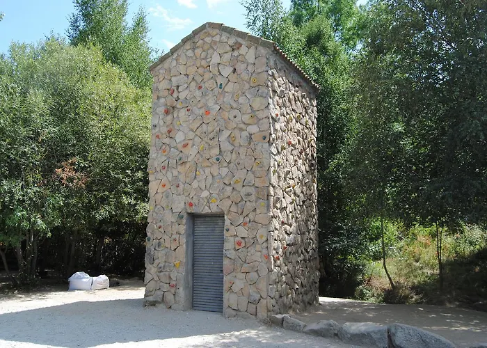 Albergue Valle De Los Abedules Bustarviejo