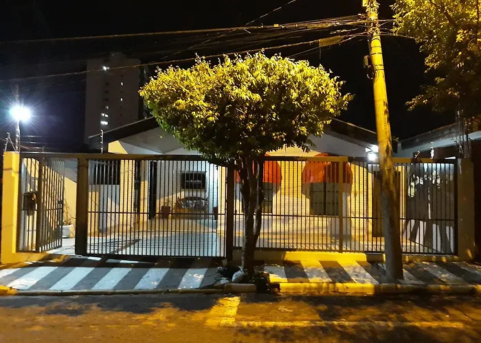 Casa Beatles Hostel Bauru