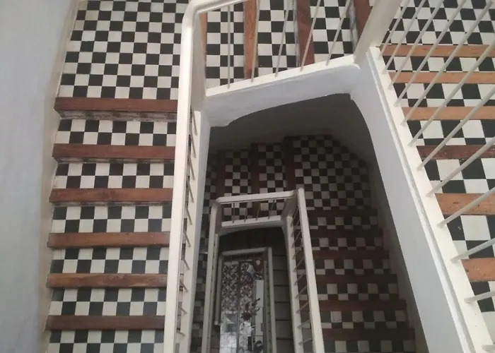 Casa de la Abuela Albergue Los Arcos